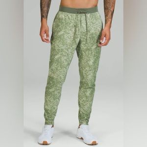 Lululemon Textured Tech Pant